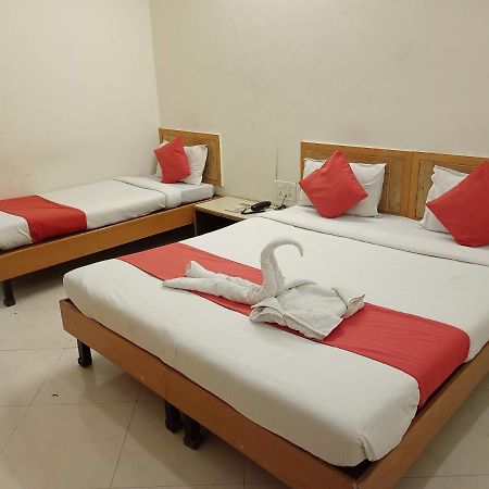 Hotel Wayfare Shirdi Exterior foto