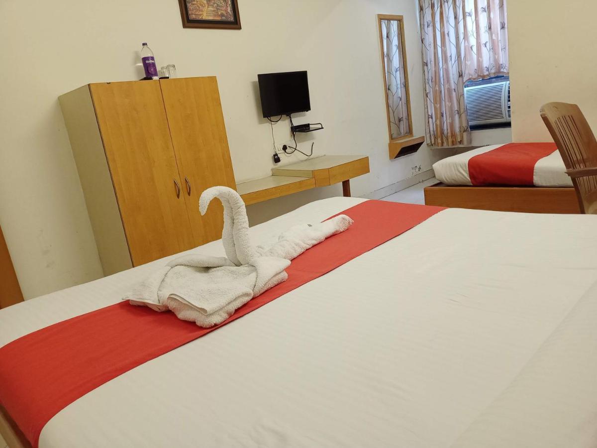 Hotel Wayfare Shirdi Exterior foto