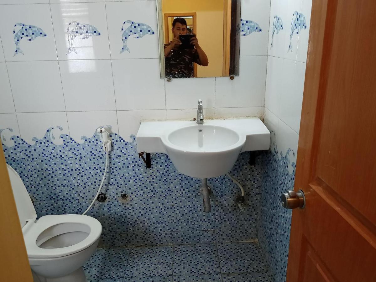 Hotel Wayfare Shirdi Exterior foto