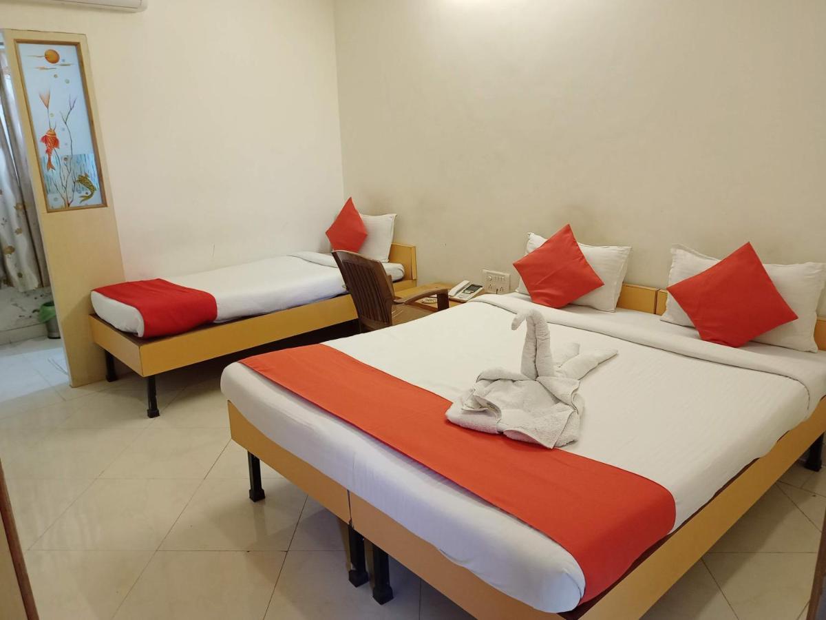 Hotel Wayfare Shirdi Exterior foto