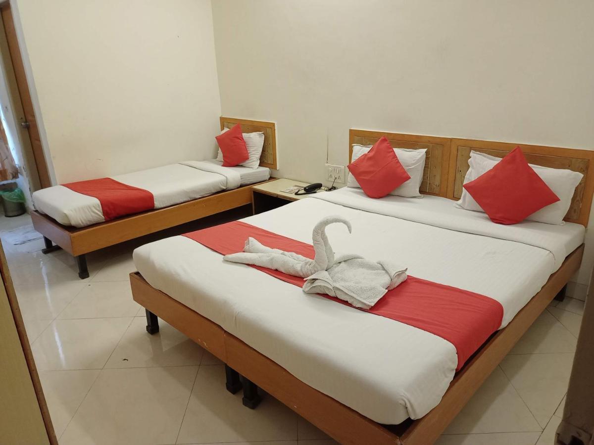 Hotel Wayfare Shirdi Exterior foto