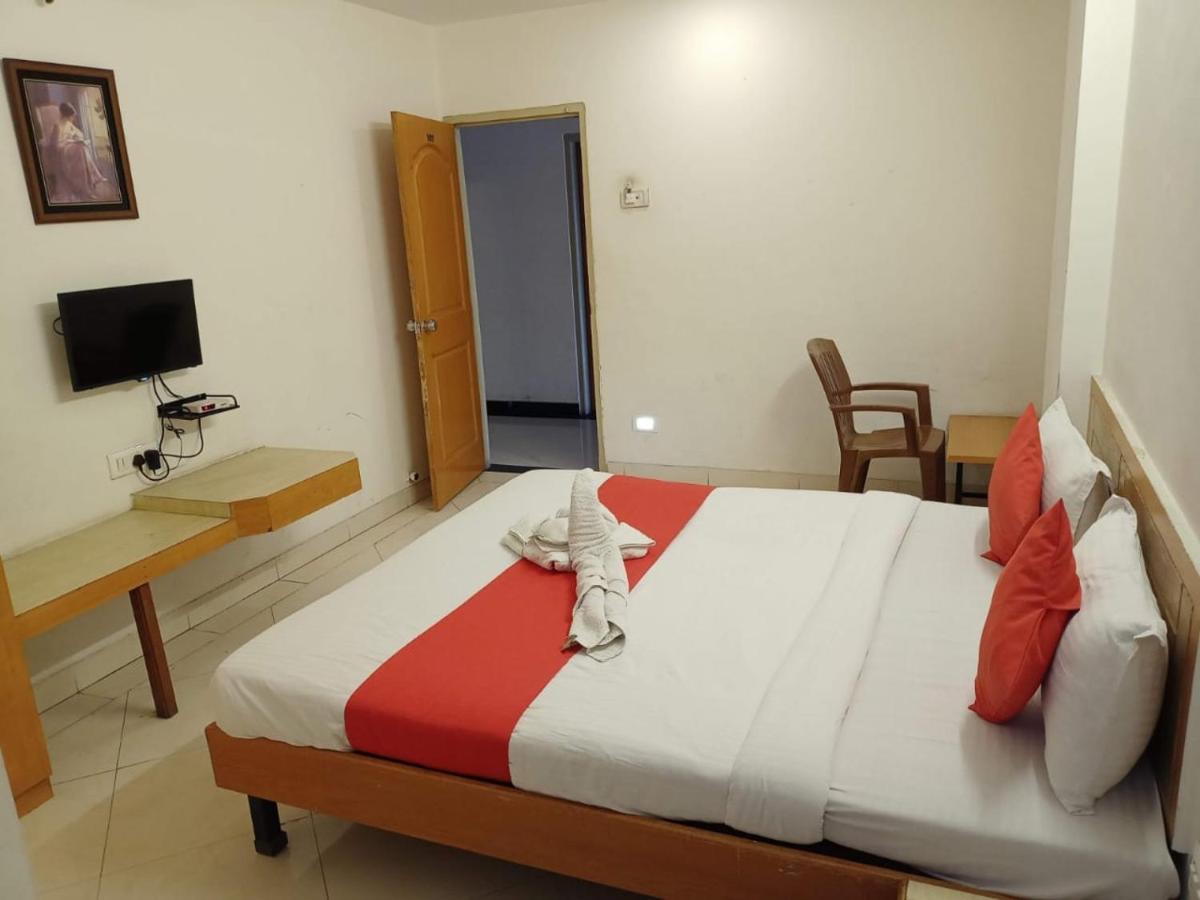 Hotel Wayfare Shirdi Exterior foto