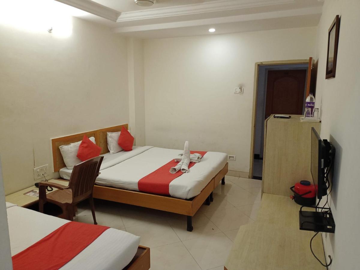Hotel Wayfare Shirdi Exterior foto